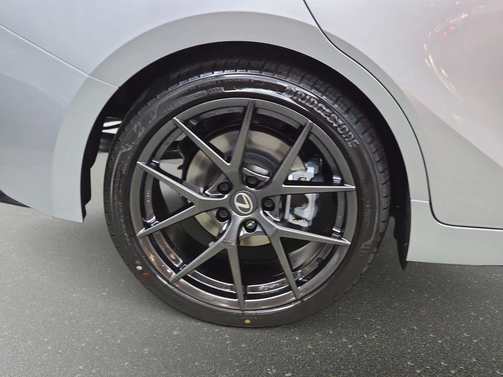 New 2026 Iridium Lexus F SPORT DESIGN AWD image 29
