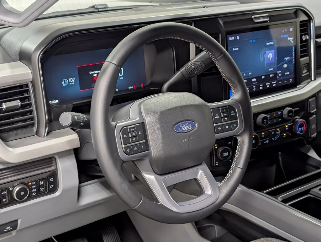 New 2027 Carbonized Gray Metallic Ford F-250® XLT image 12