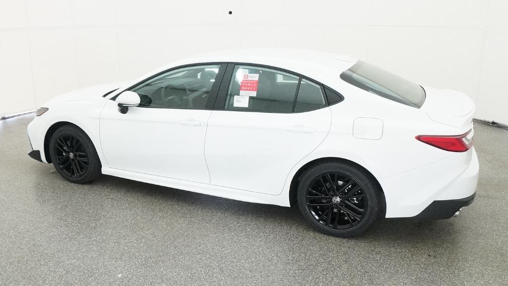 New 2026 Ice Cap Toyota SE image 11
