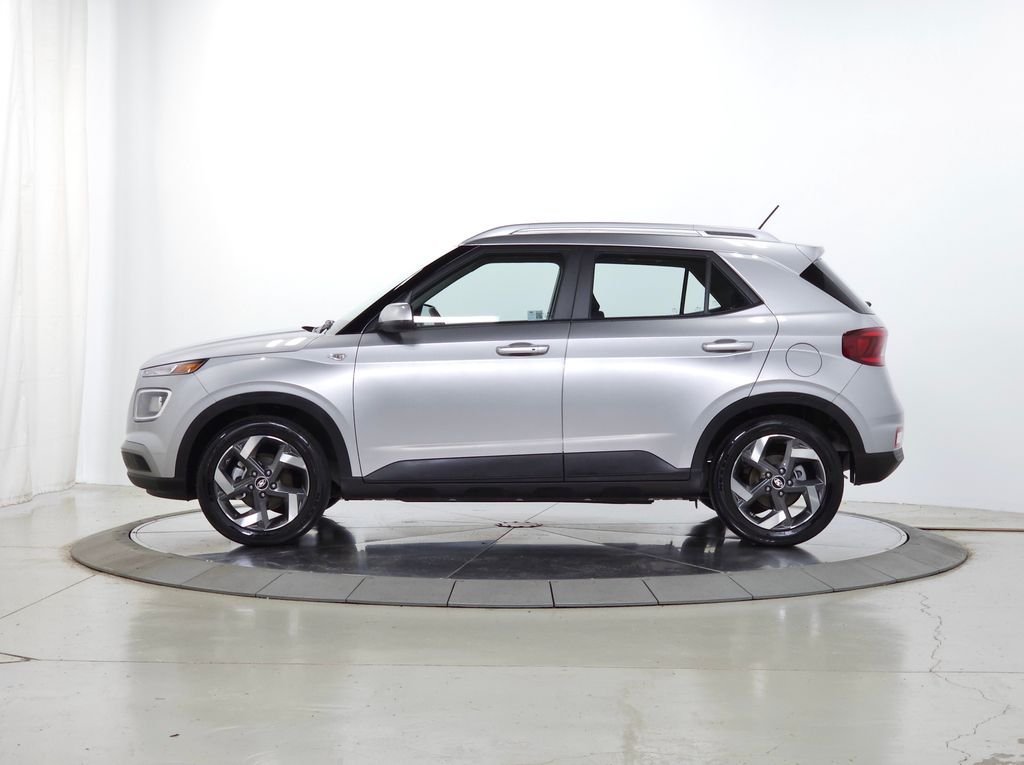 2026 Hyundai Venue SEL - Photo 6