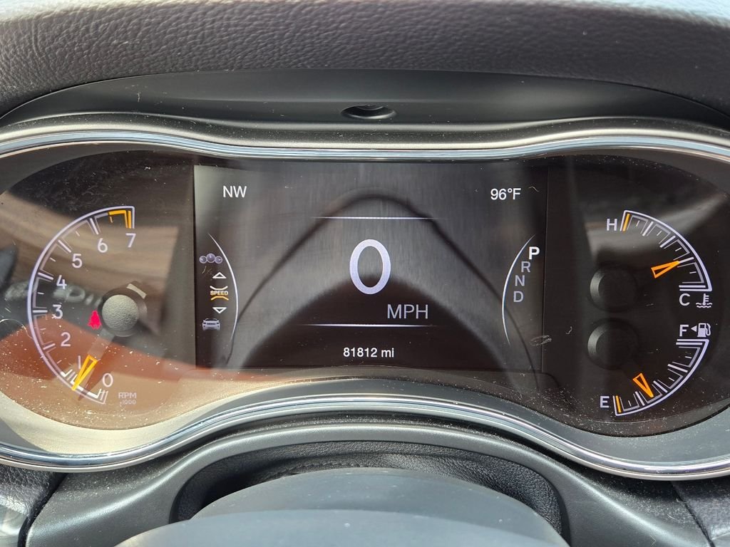 Used 2019 White Jeep Limited image 24