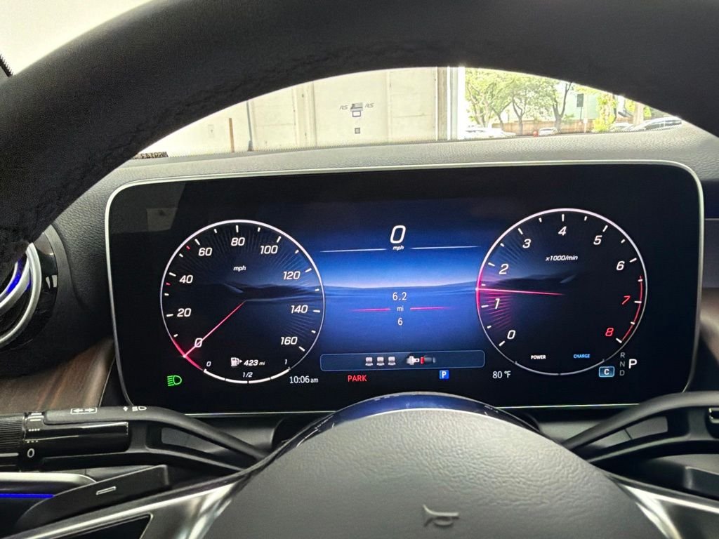 New 2026 Black Mercedes-Benz GLC 300 image 32