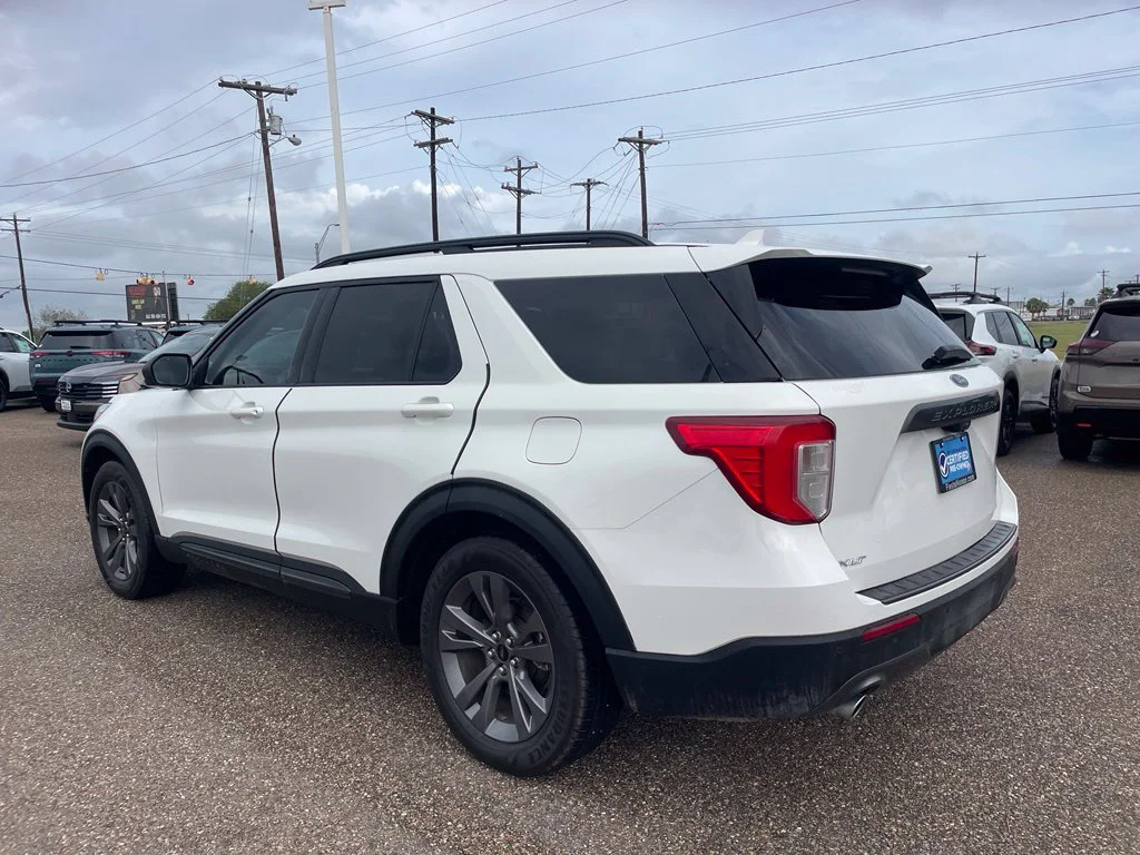 Used 2021 White Ford XLT image 5