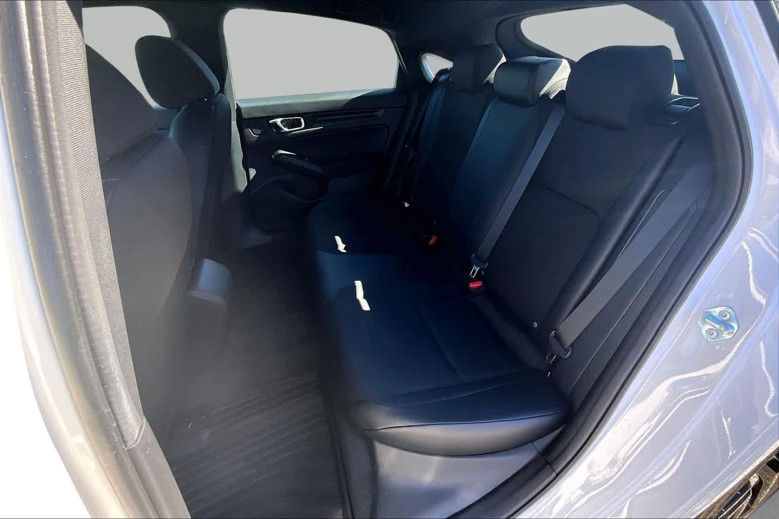 2026 Honda Civic Hatchback Sport - Photo 21