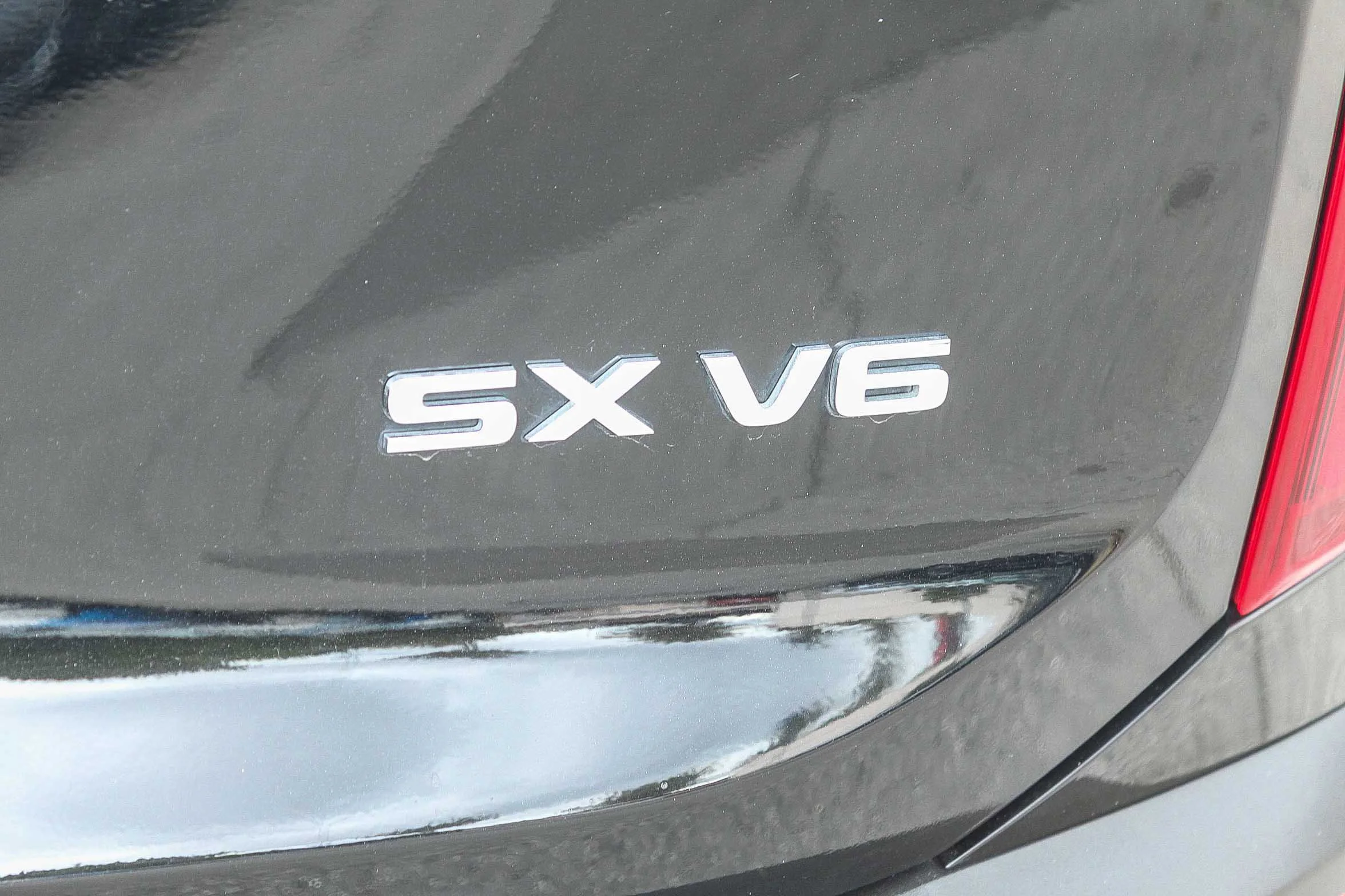 Used 2020 Ebony Black Kia SX image 12