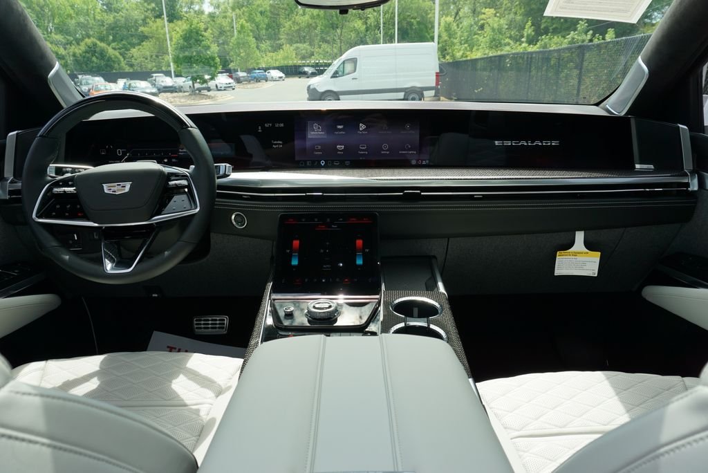 Used 2025 Crystal White Cadillac V-Series image 44