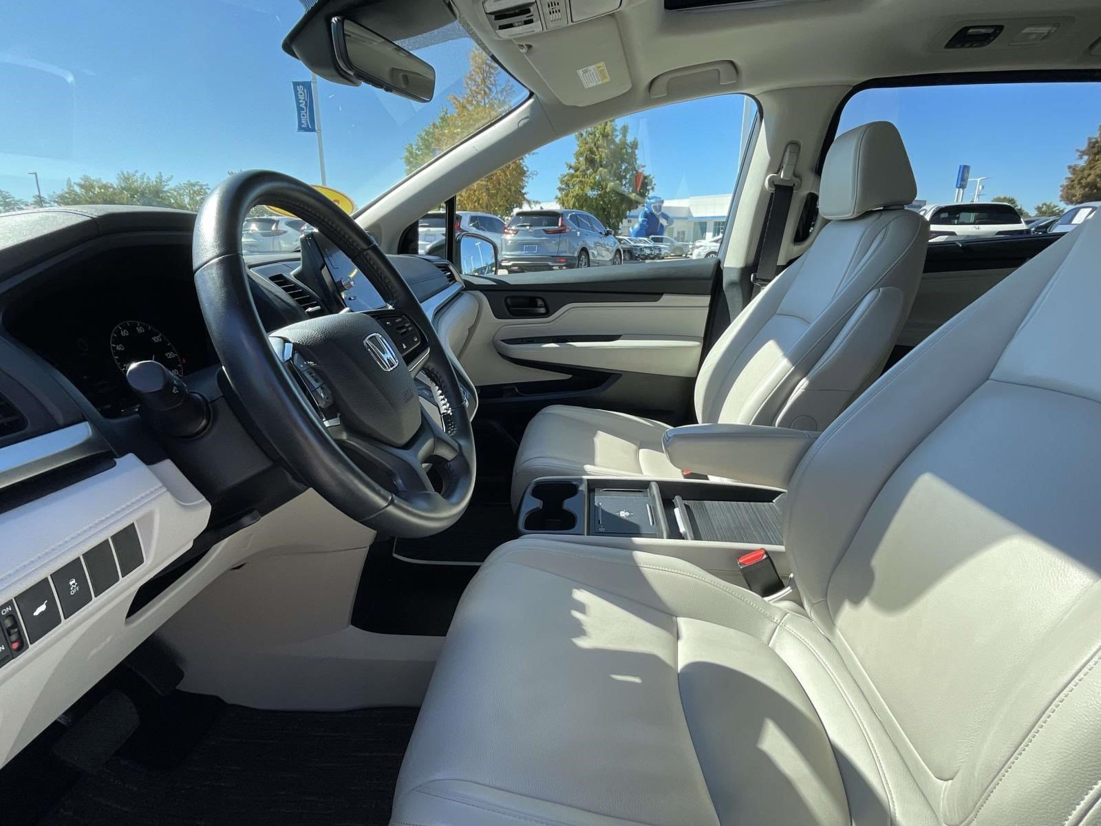 Certified Used 2025 Black Honda EX-L image 15