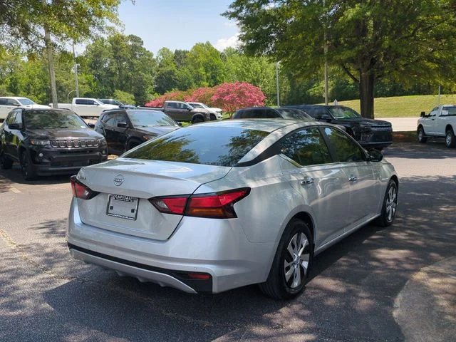 Used 2024 Silver Nissan 2.5 S image 5