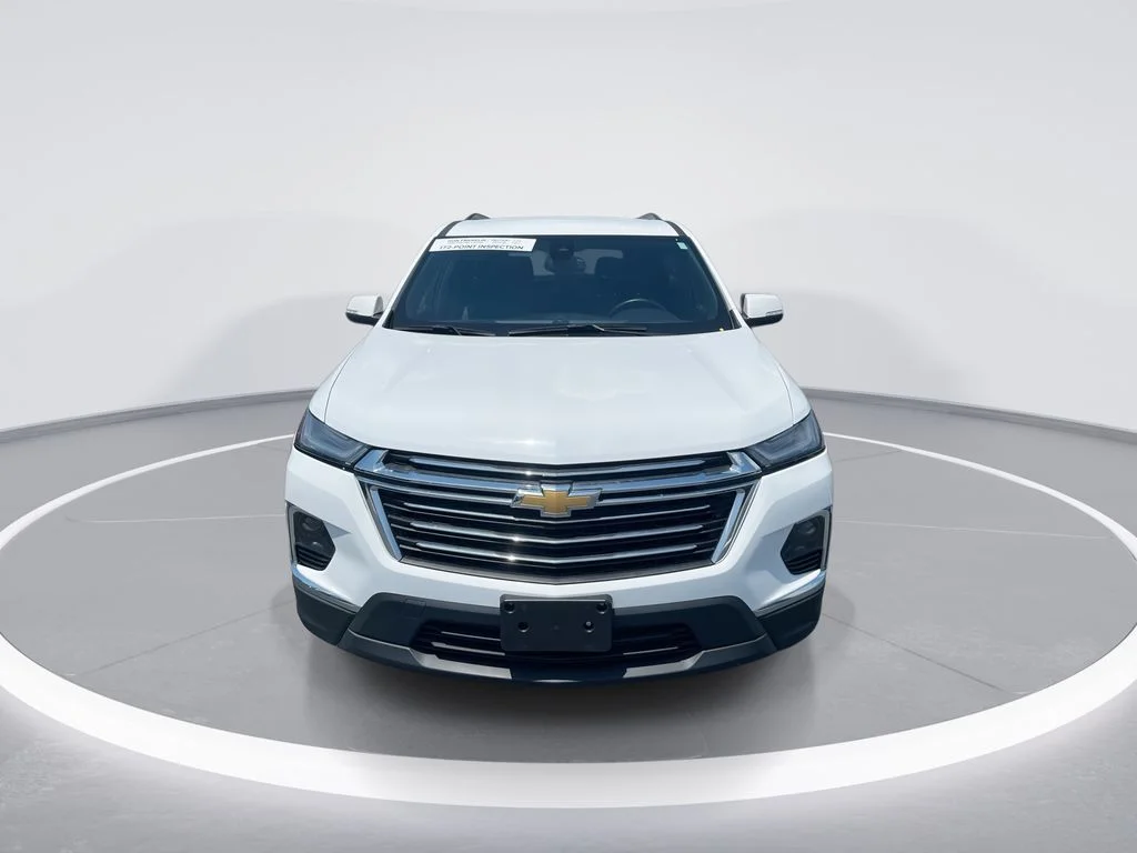 Used 2023 White Chevrolet LT image 3