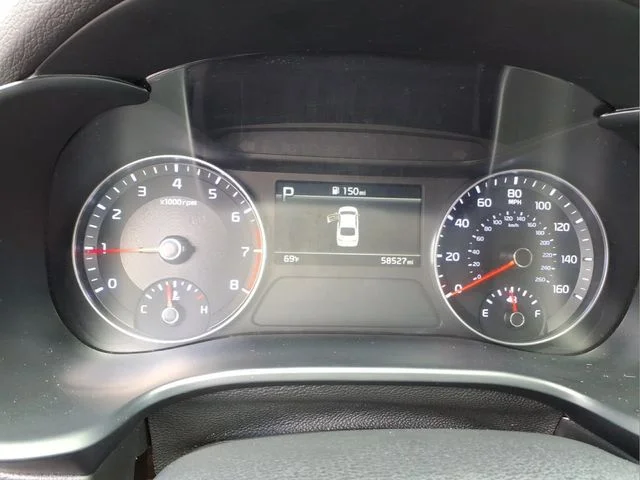Used 2024 Gray Kia LXS image 21