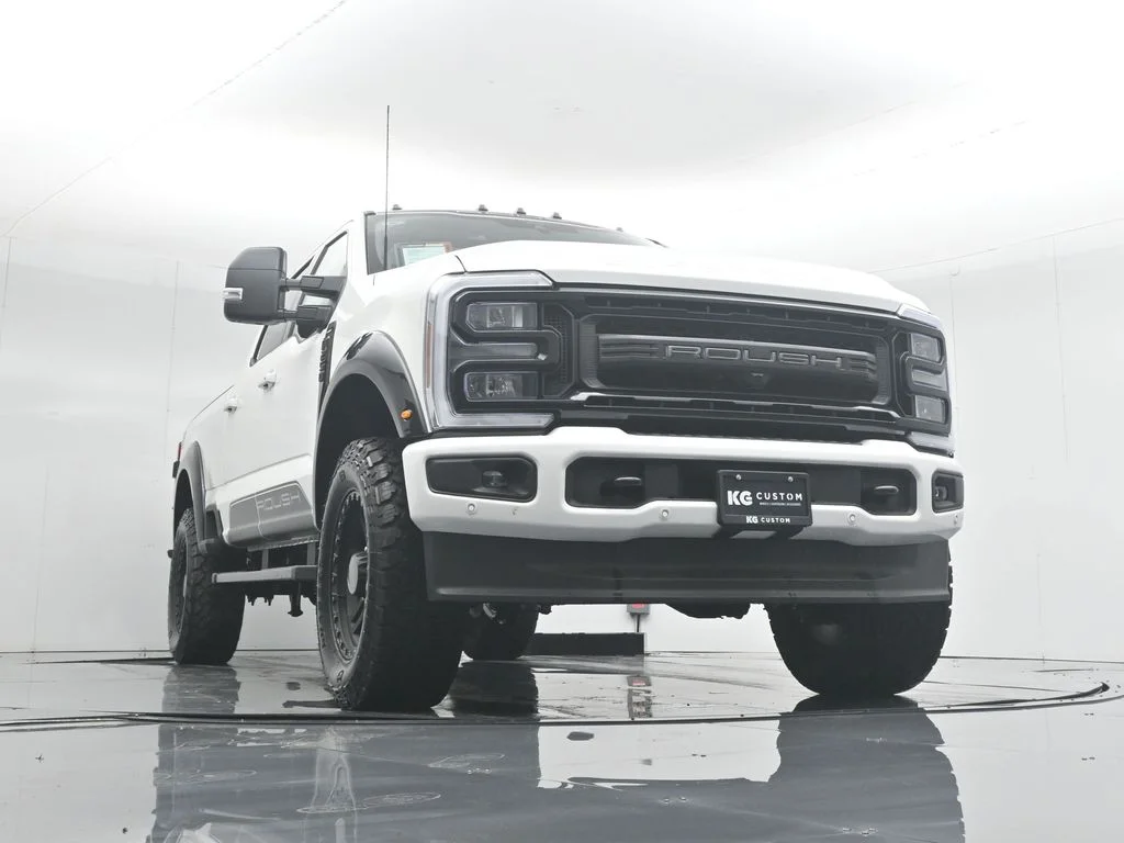 New 2026 Star White Metallic Tri-Coat Ford Lariat image 48