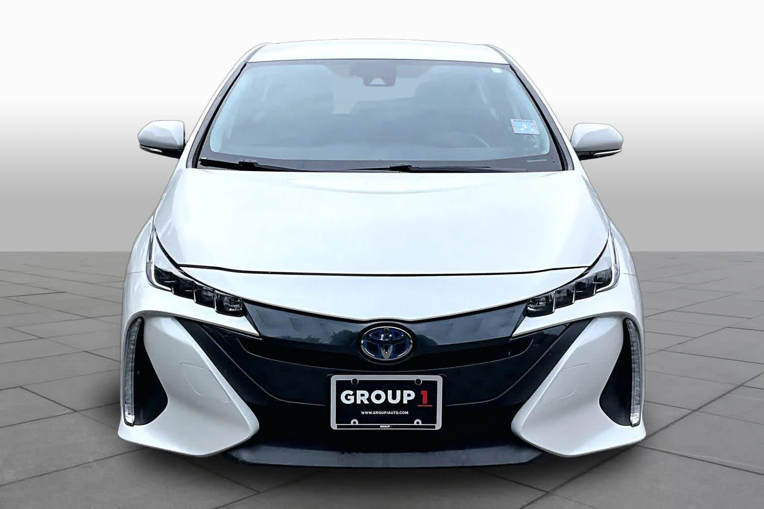 Used 2020 Blizzard Pearl Toyota LE image 4
