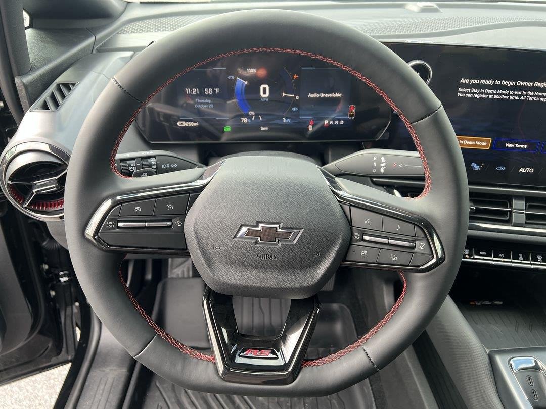 2026 Chevrolet Equinox EV RS - Photo 16