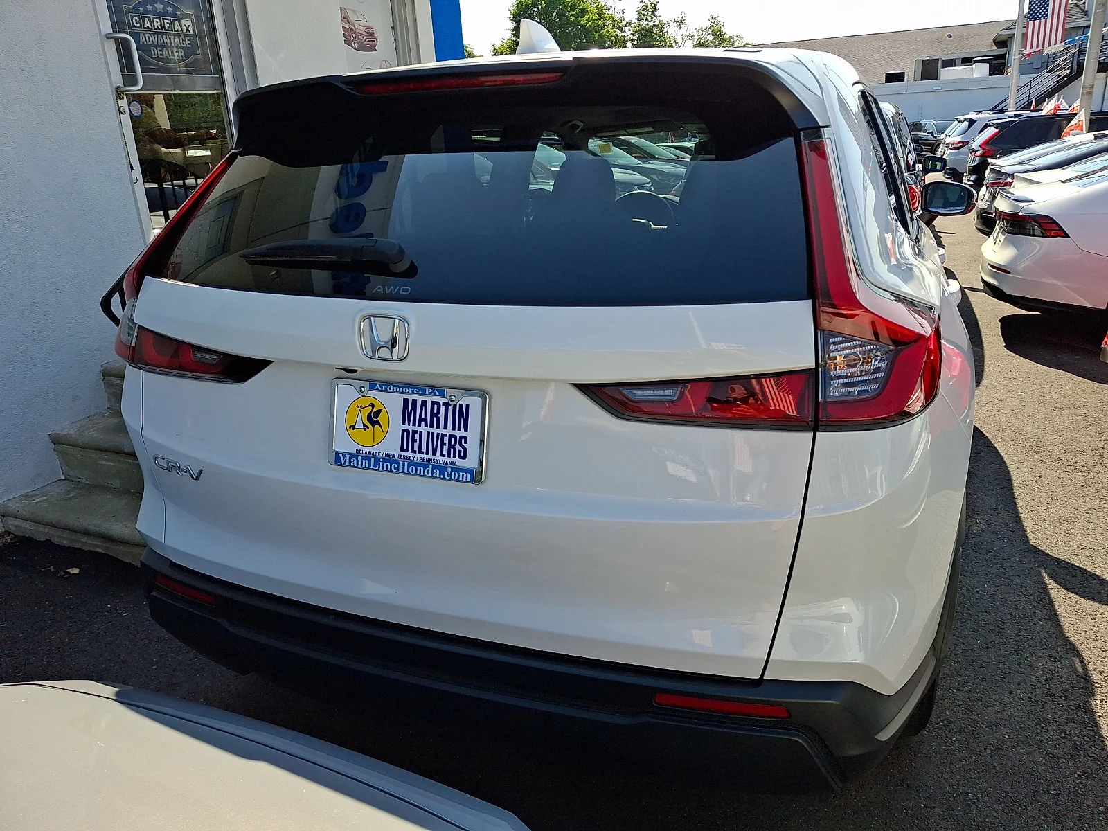 Used 2025 Platinum White Pearl Honda EX image 4