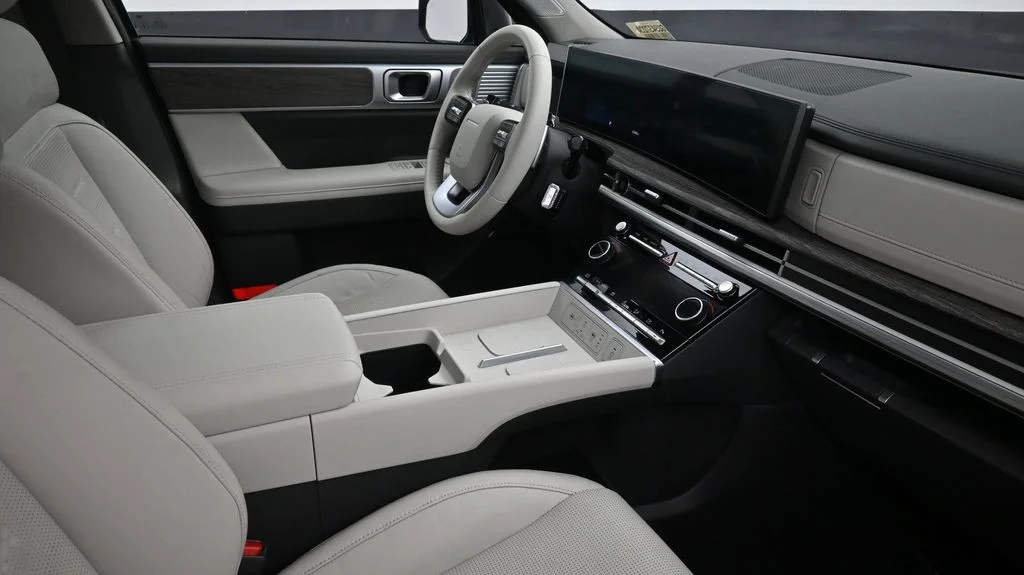 Used 2024 Gray Hyundai Limited image 11