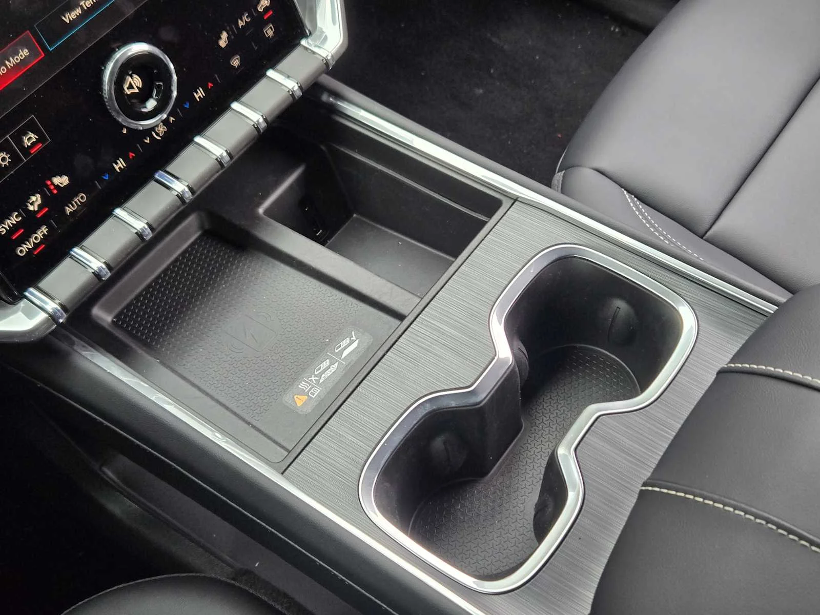 2026 GMC Acadia Elevation - Photo 14