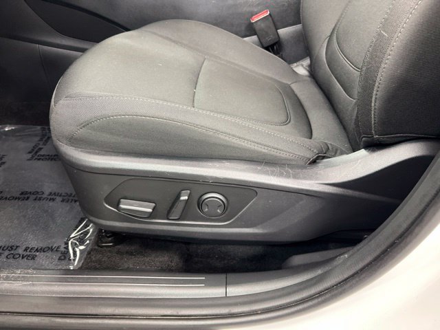 Used 2025 White Pearl Hyundai SEL image 13