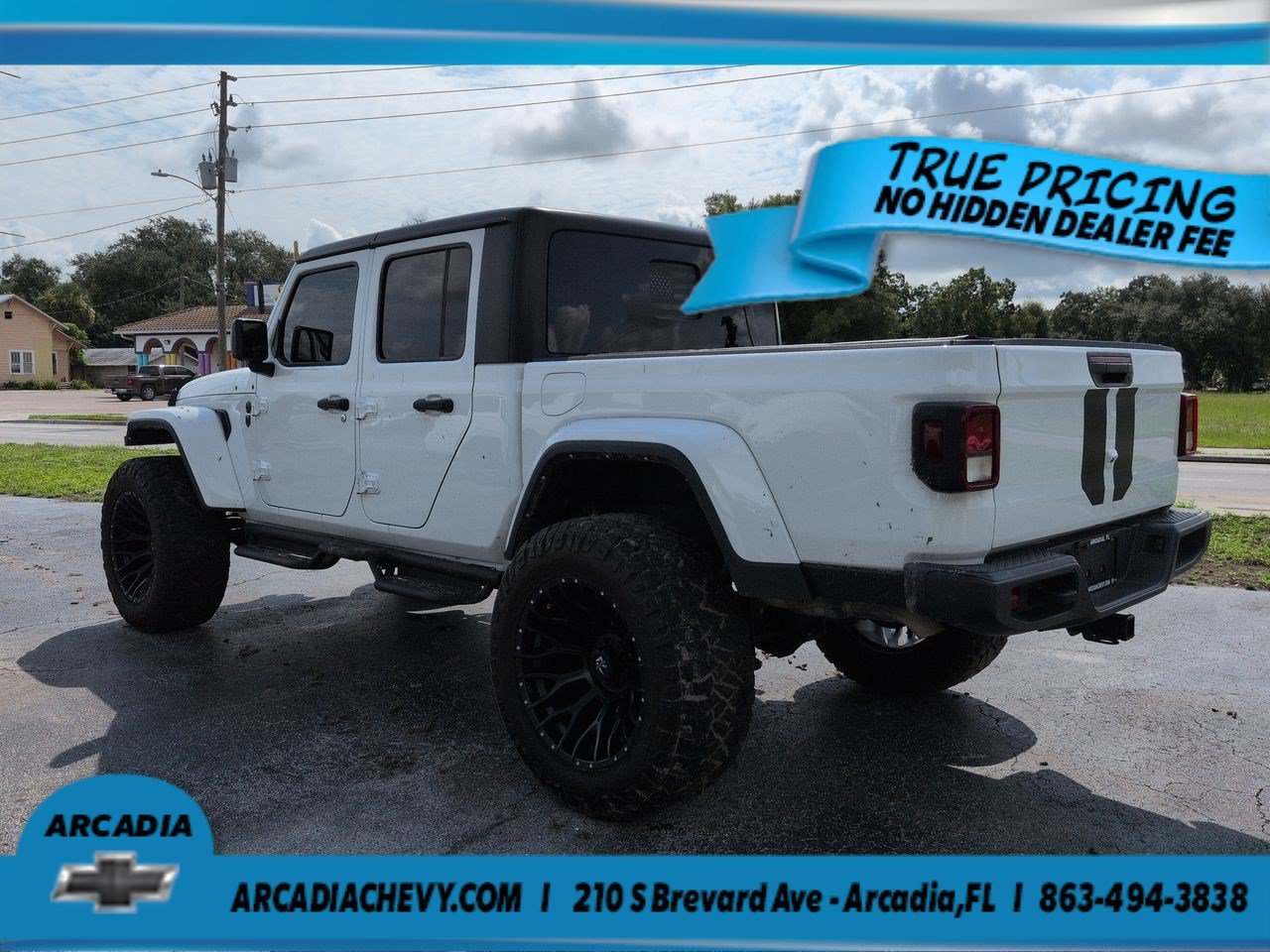 Used 2022 Bright White Clearcoat Jeep Willys image 6