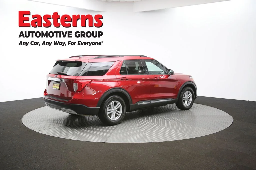 Used 2023 Red Ford XLT image 42