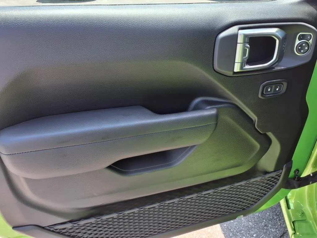 2025 Jeep Wrangler 4-Door Sport S - Photo 9