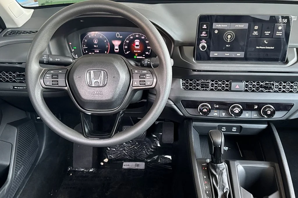 New 2026 Solar Silver Metallic Honda LX image 16