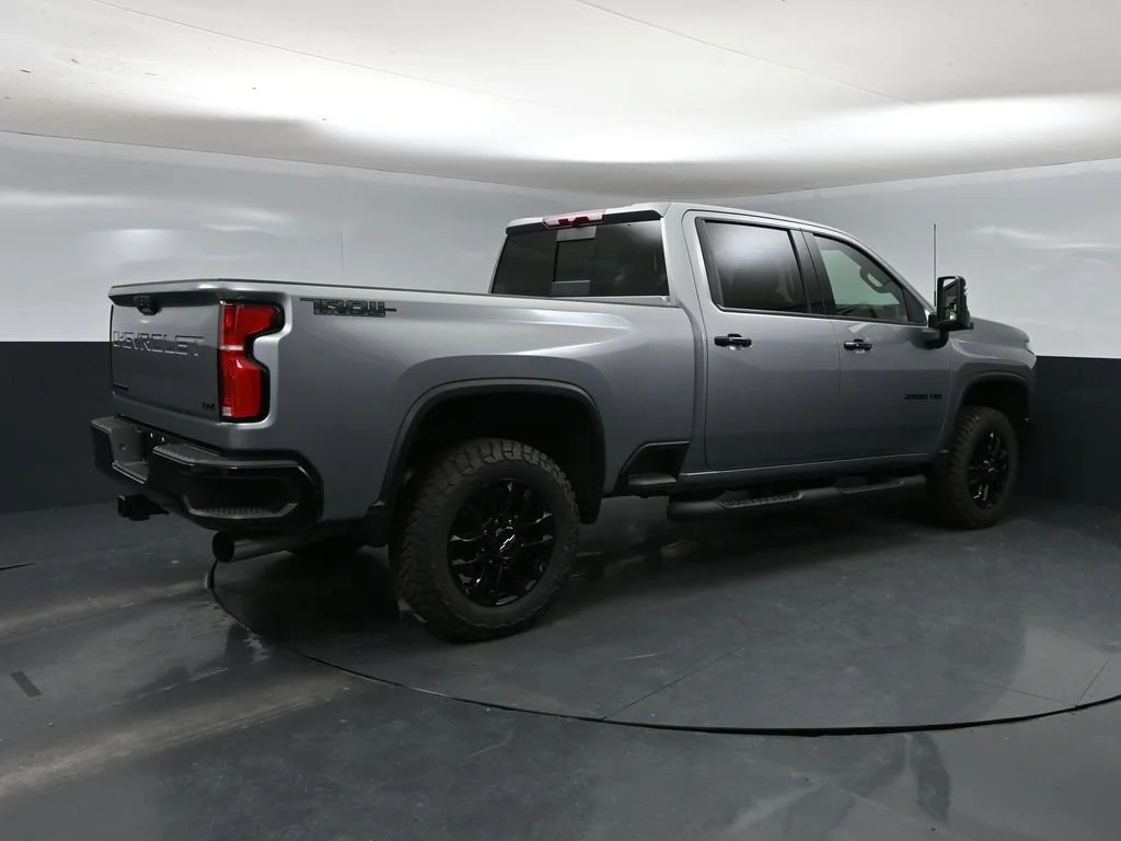 2026 Chevrolet Silverado 2500 HD LTZ - Photo 2