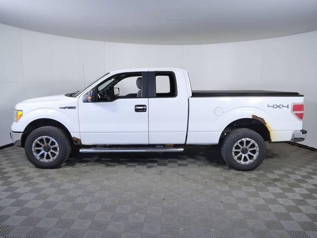 Used 2013 White Ford XLT image 6