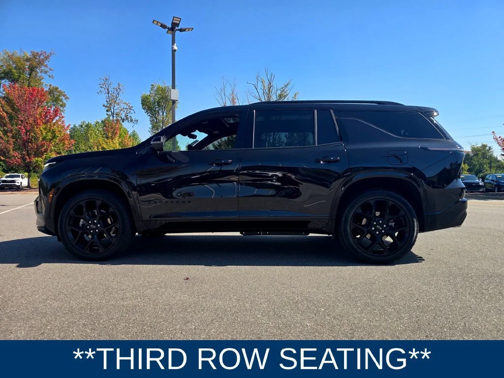 Used 2024 Mosaic Black Metallic Chevrolet RS image 5