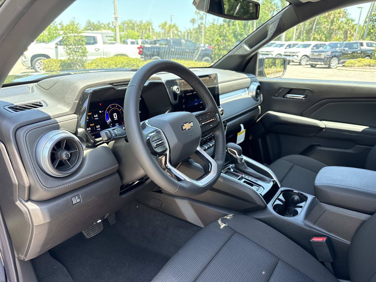 2026 Chevrolet Colorado LT - Photo 21