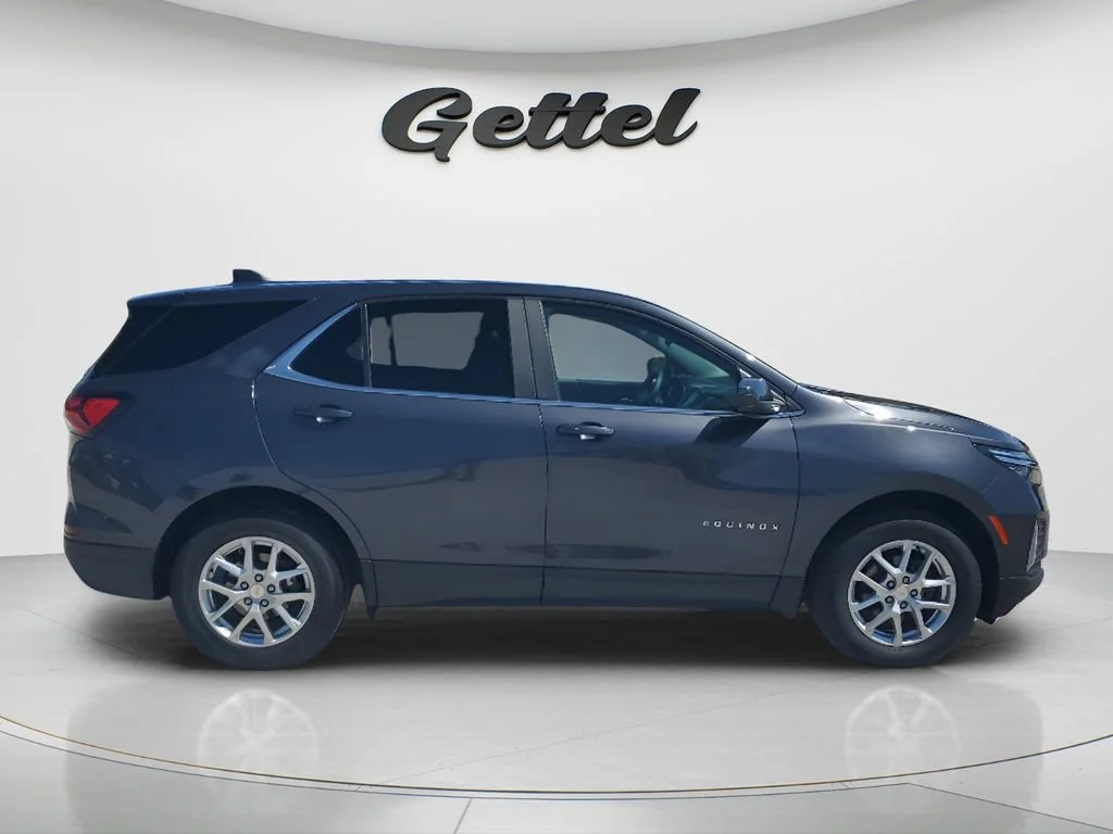 Used 2023 IRON GRAY METALLIC Chevrolet LT image 4