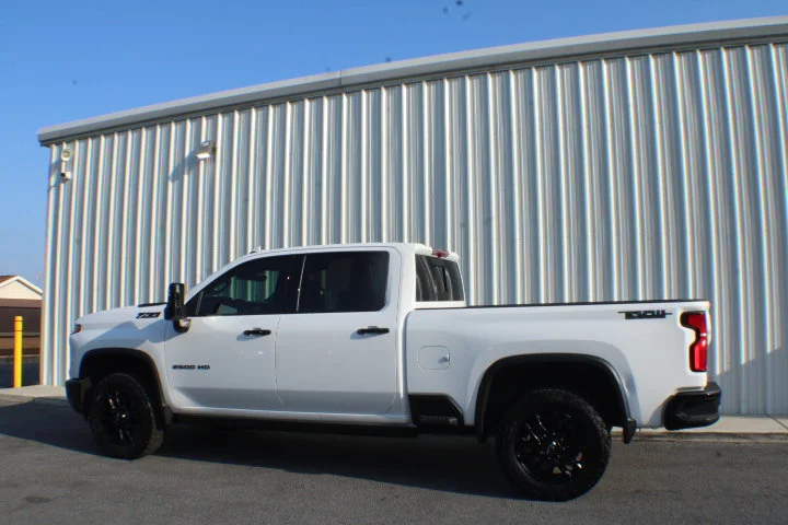 Used 2026 Summit White Chevrolet LTZ image 3