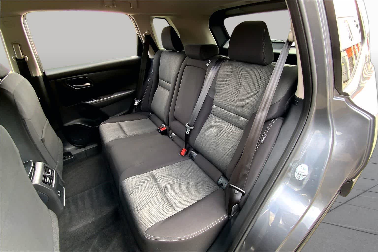 Used 2025 Gun Metallic Nissan SV image 20