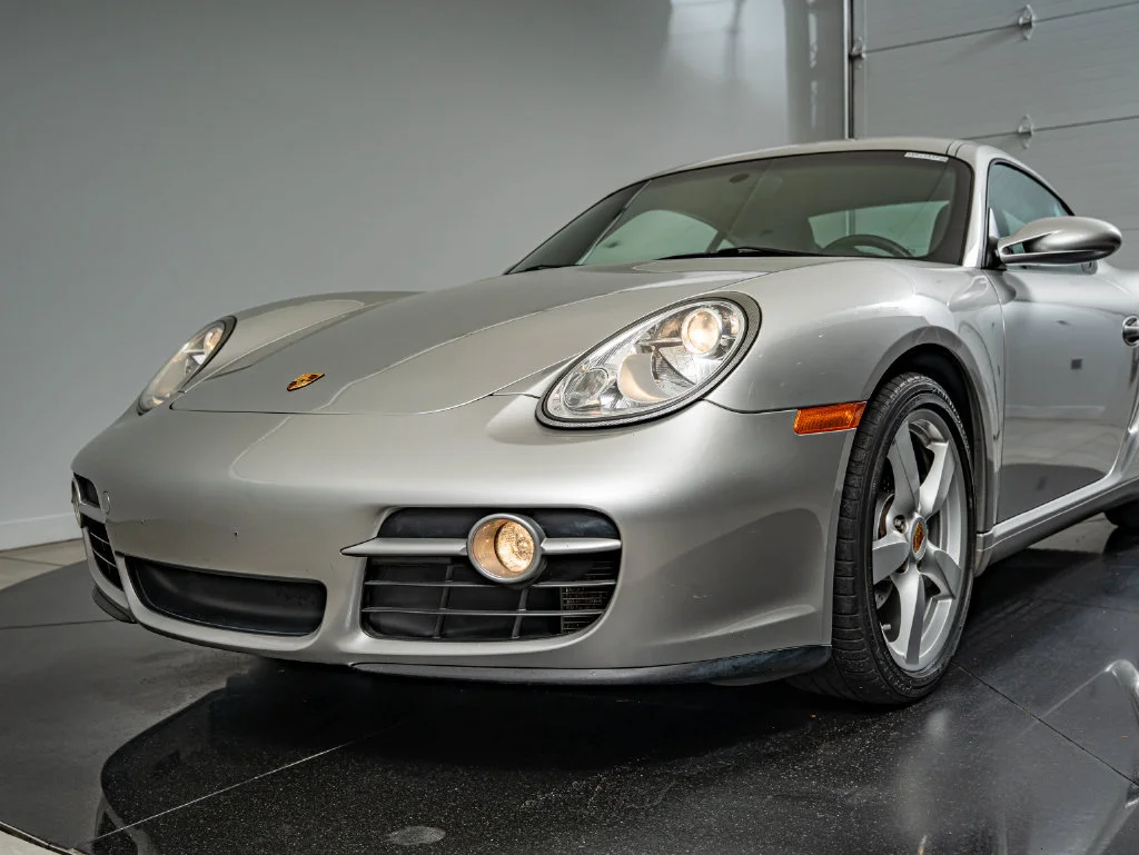Used 2007 Arctic Silver Metallic Porsche  image 16