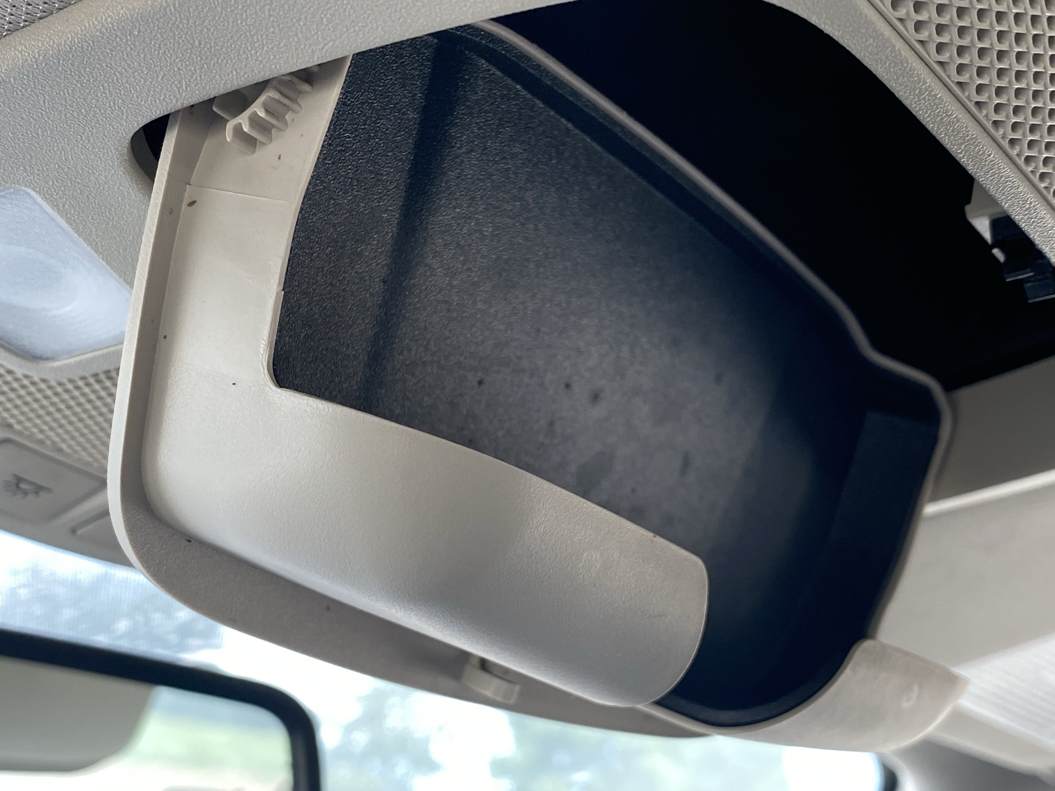 Used 2020  Ford SE image 21