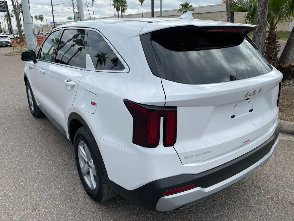 New 2026 White Kia LX image 5