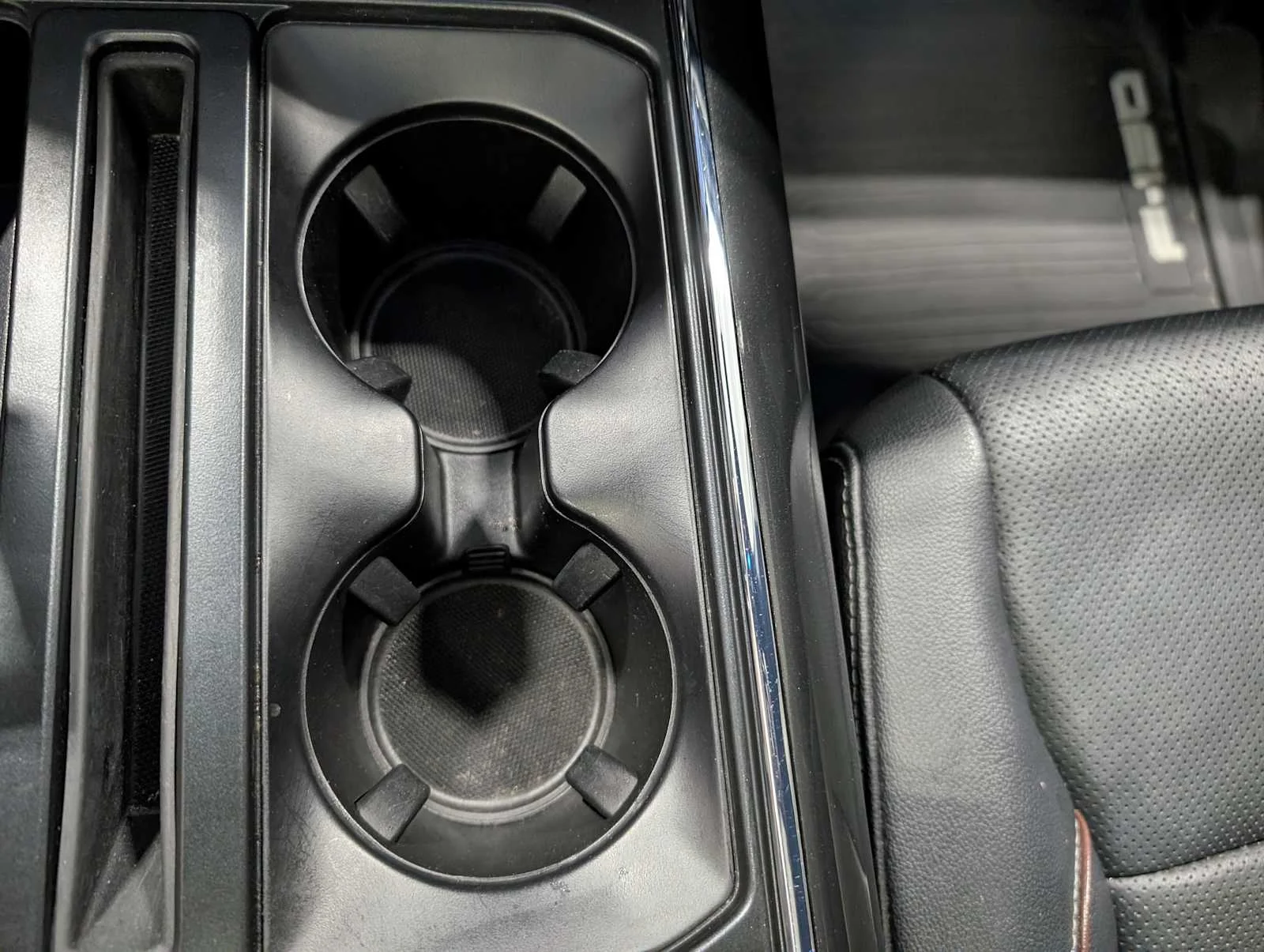 Used 2022 Agate Black Ford LARIAT image 30