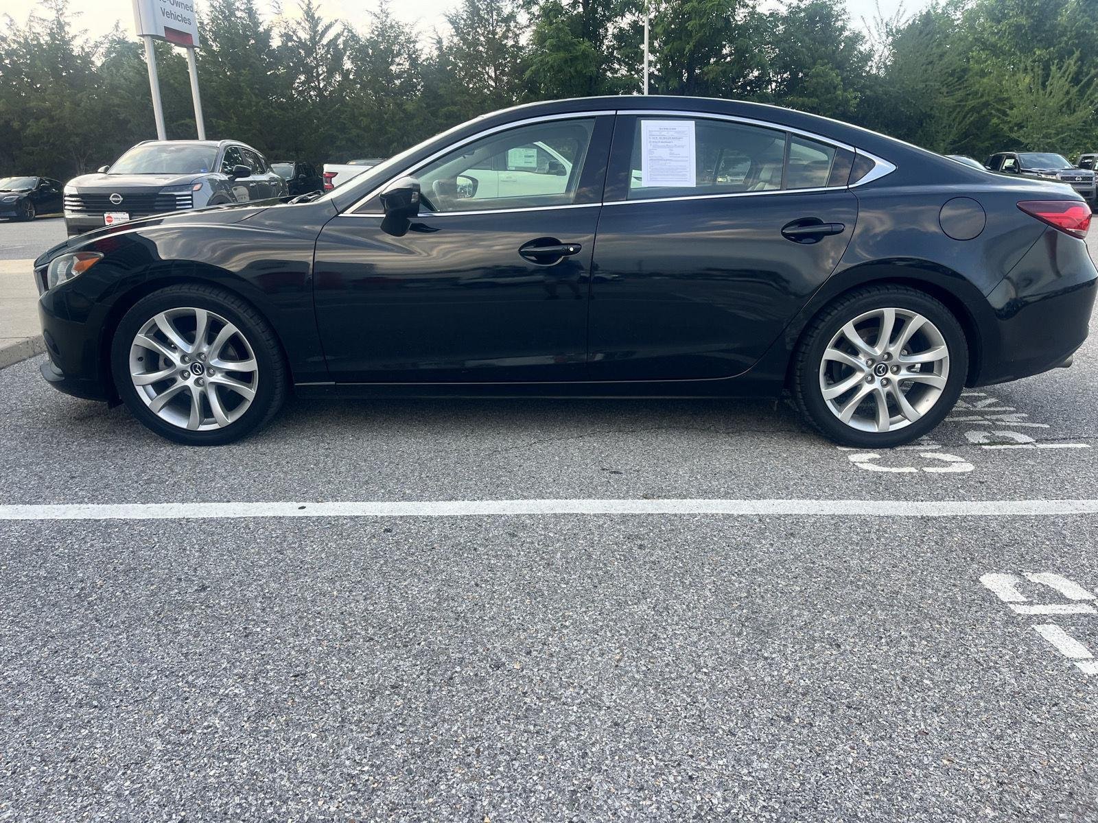 Used 2015 Jet Black Mica Mazda i Touring image 4