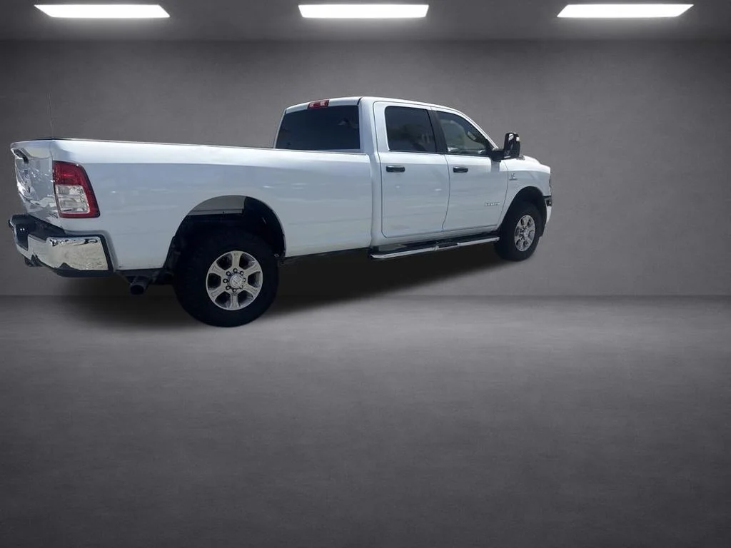 Used 2024 White Ram Big Horn image 17