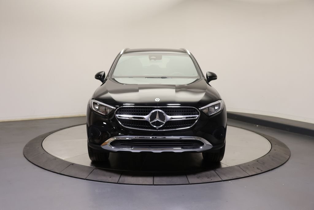 New 2026 Black Mercedes-Benz GLC 300 image 2