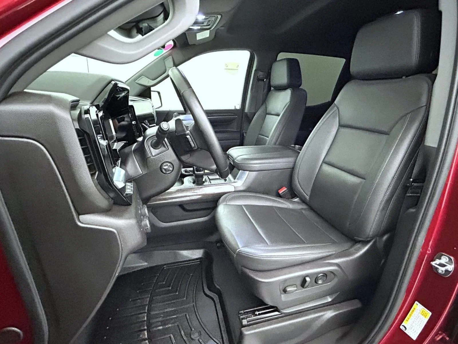Used 2024 Red Chevrolet LTZ image 10