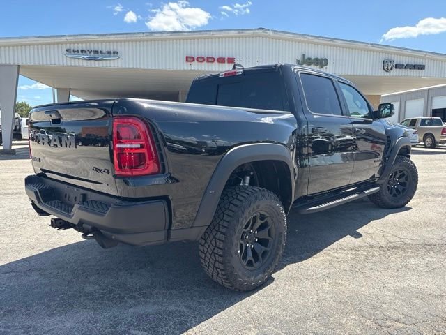 New 2026 Diamond Black Crystal Pearl-Coat Exterior Paint RAM RHO image 4