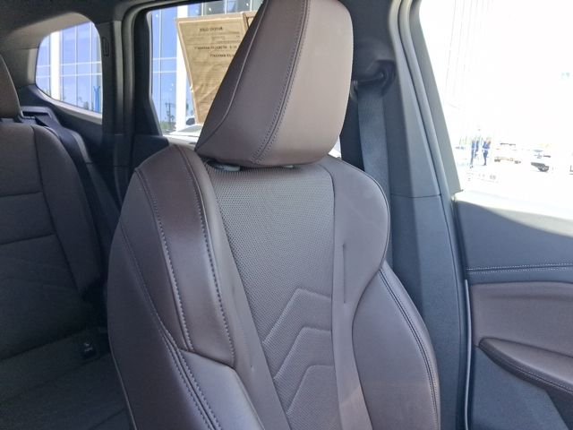 Used 2025 White BMW xDrive28i image 17