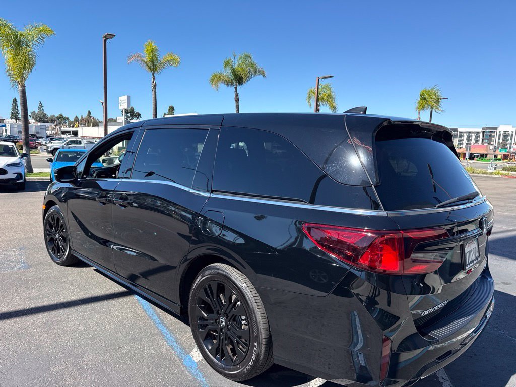 Used 2025 Crystal Black Pearl Honda Sport-L image 7