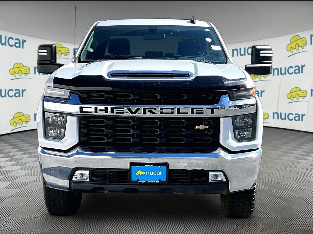 Used 2022 Summit White Chevrolet LT image 2
