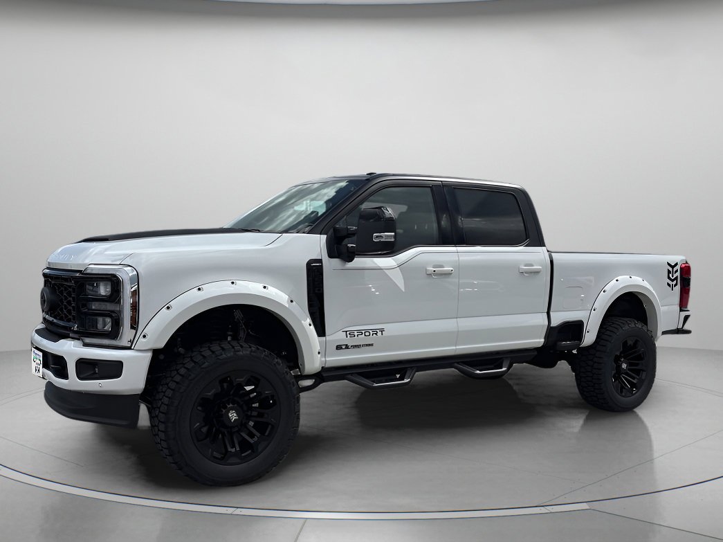Used 2025 Star White Metallic Tri-Coat Ford Lariat image 1