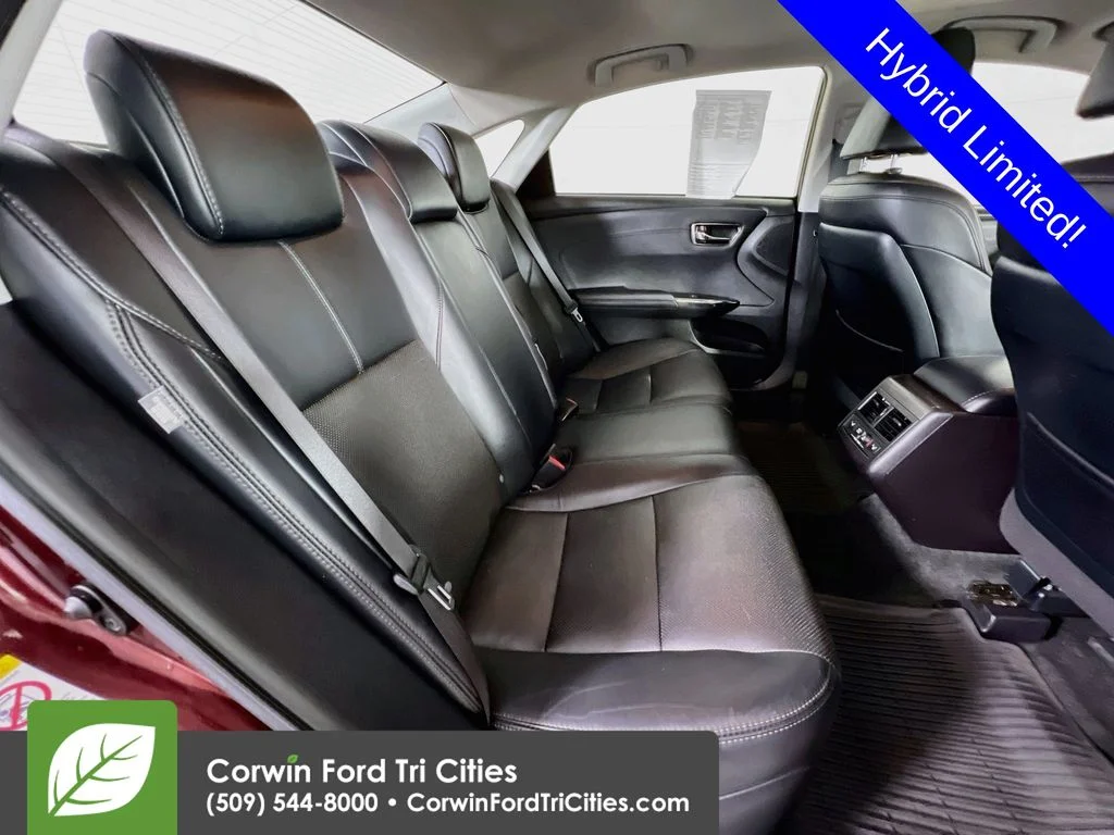 Used 2017 Red Toyota Limited image 16