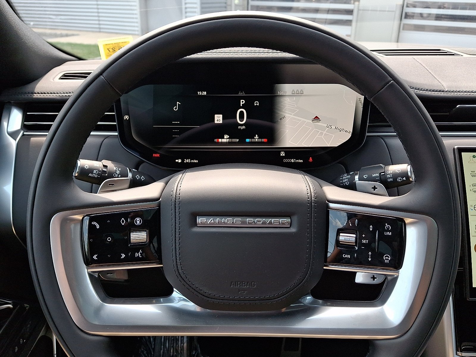 New 2026 Eiger Grey Land Rover SE image 17