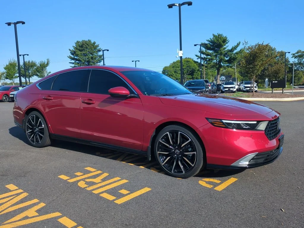 Used 2026  Honda Touring image 2