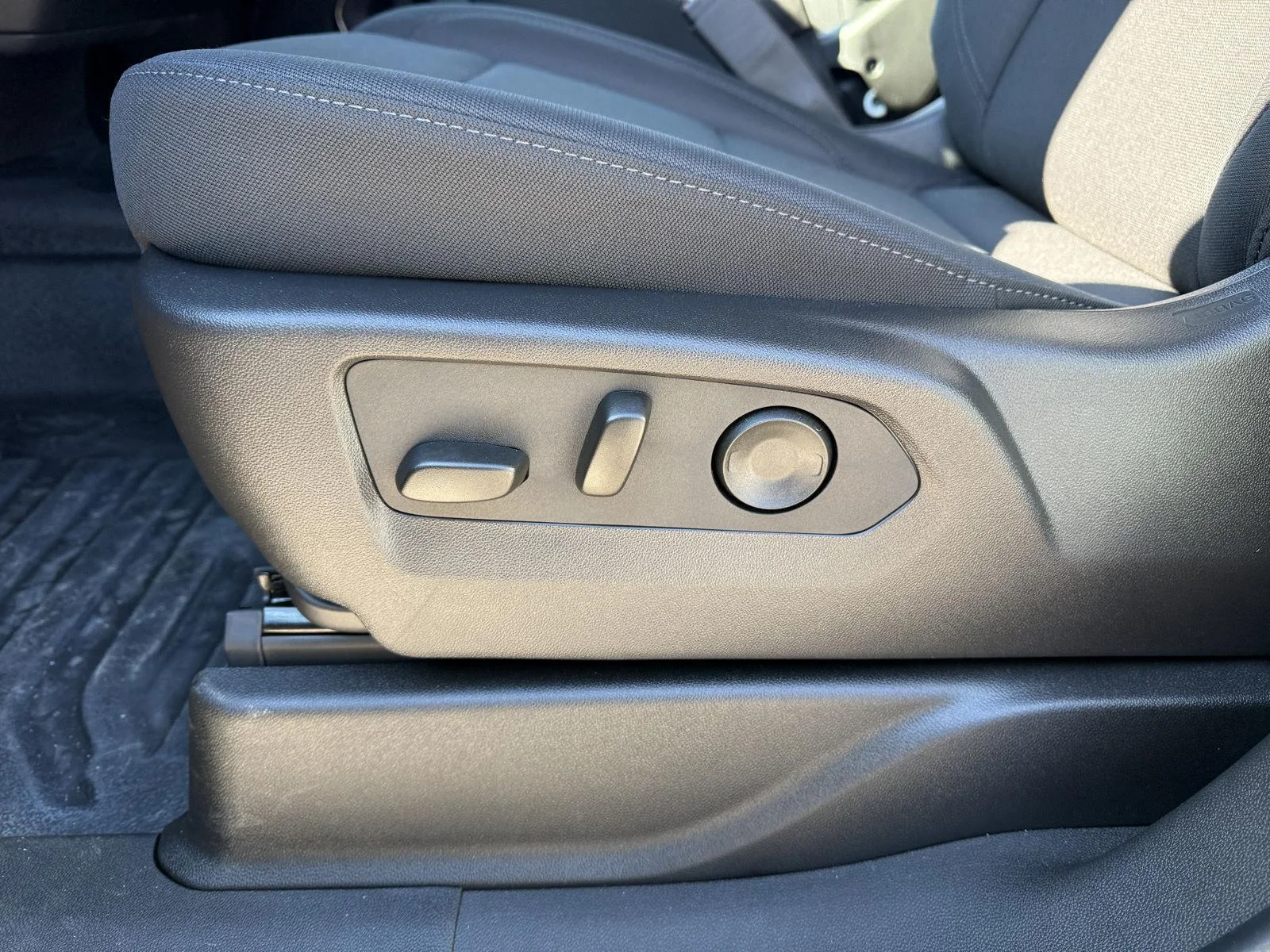 2025 Chevrolet Tahoe Fleet - Photo 8