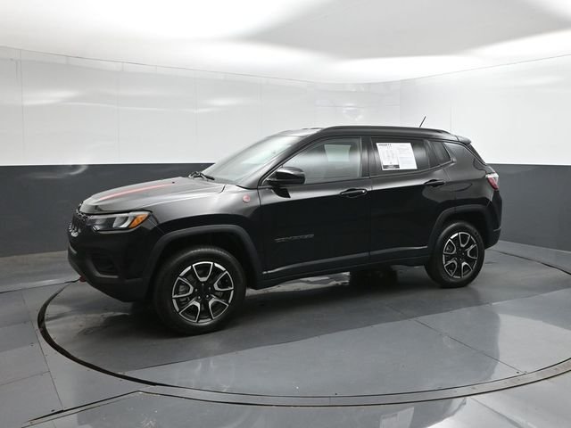 Used 2024 Black Jeep Trailhawk image 26
